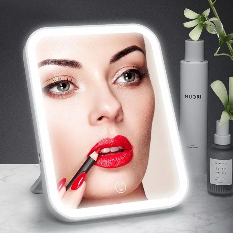 Espelho Touch Com Luz Led – Compacto, Moderno e Pronto Para Viajar